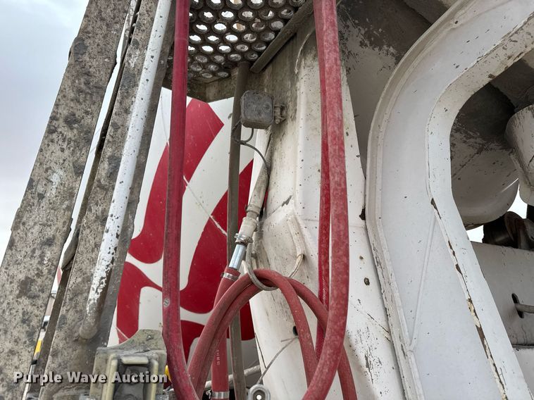 image for item DW1851 2009 Kenworth W900 ready mix truck