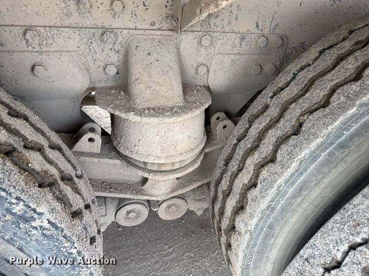 image for item DW1851 2009 Kenworth W900 ready mix truck