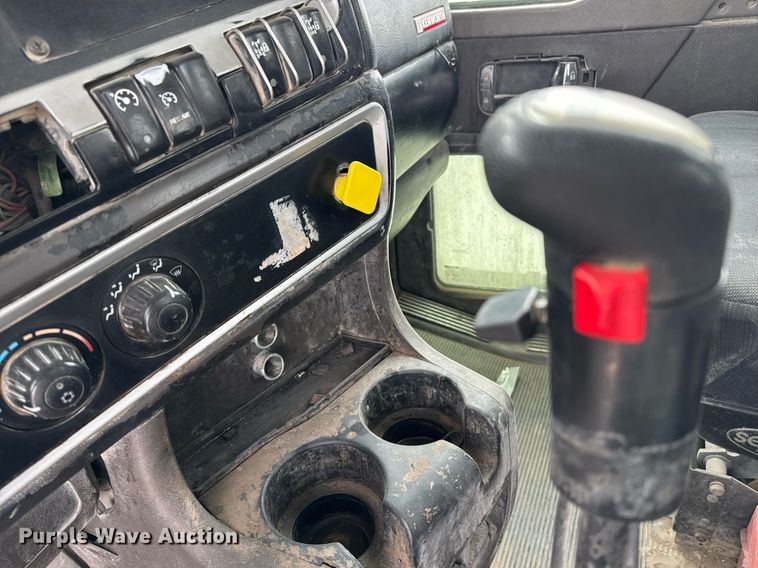 image for item DW1851 2009 Kenworth W900 ready mix truck