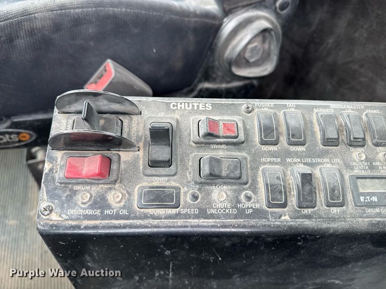 image for item DW1851 2009 Kenworth W900 ready mix truck