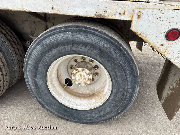 image for item DW1851 2009 Kenworth W900 ready mix truck