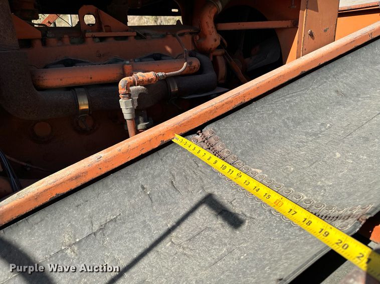 image for item DW2304 Etnyre U372 chip spreader