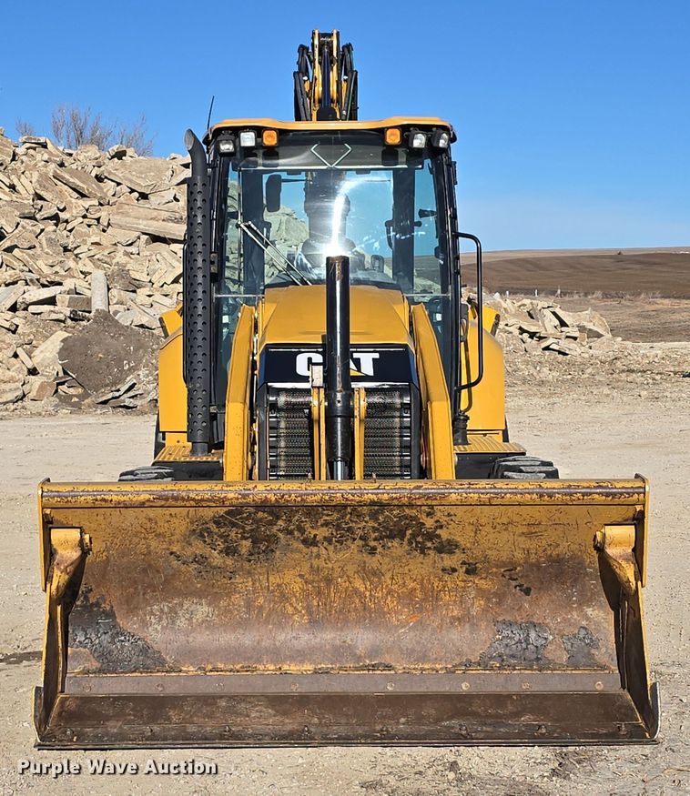 image for item DW3080 2017 Caterpillar 430F2 backhoe