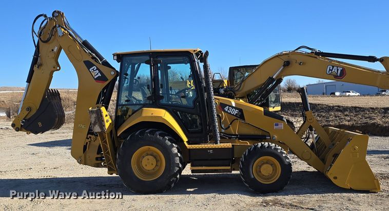 image for item DW3080 2017 Caterpillar 430F2 backhoe
