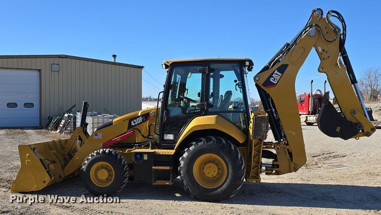 image for item DW3080 2017 Caterpillar 430F2 backhoe
