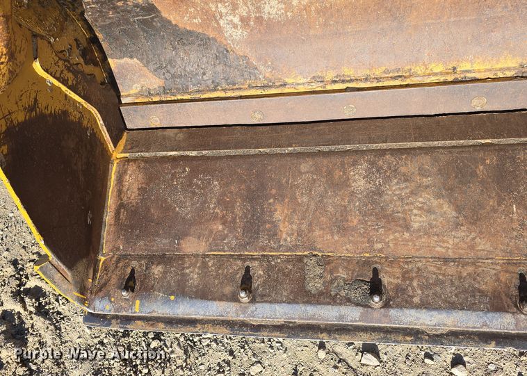 image for item DW3080 2017 Caterpillar 430F2 backhoe