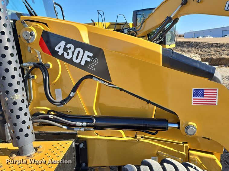 image for item DW3080 2017 Caterpillar 430F2 backhoe
