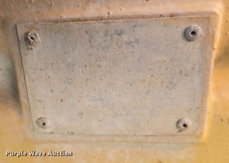 image for item DW3080 2017 Caterpillar 430F2 backhoe