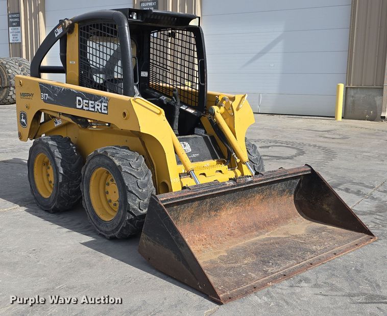 image for item DW3101 2007 John Deere 317 skid steer loader