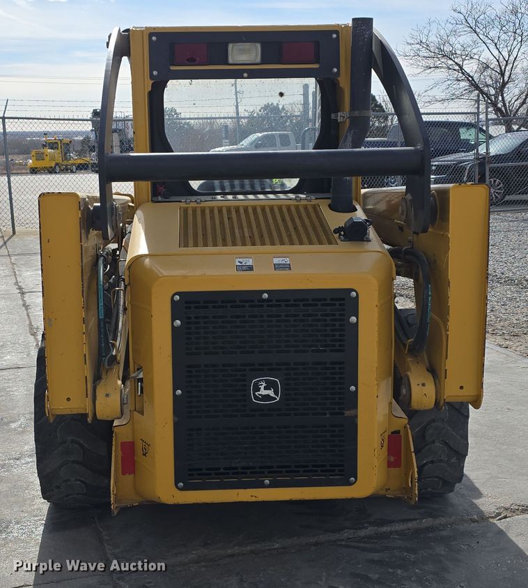 image for item DW3101 2007 John Deere 317 skid steer loader