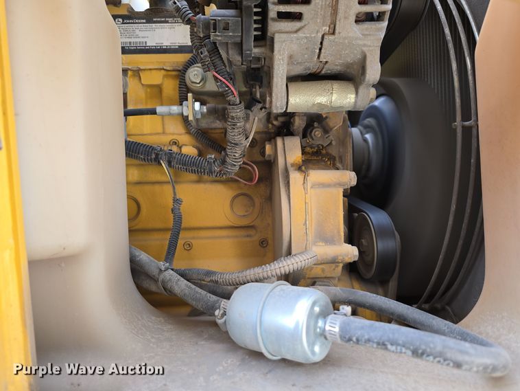 image for item DW3101 2007 John Deere 317 skid steer loader