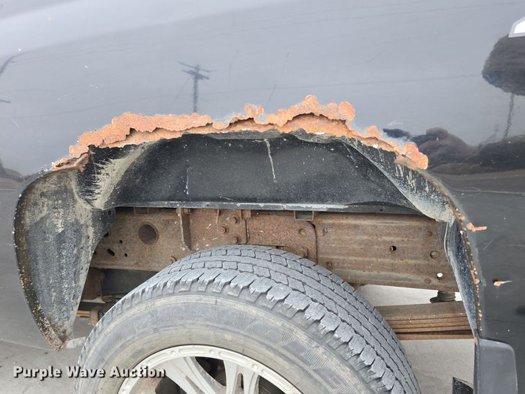 image for item DW3103 2008 Chevrolet Silverado 2500HD Crew Cab pickup truck