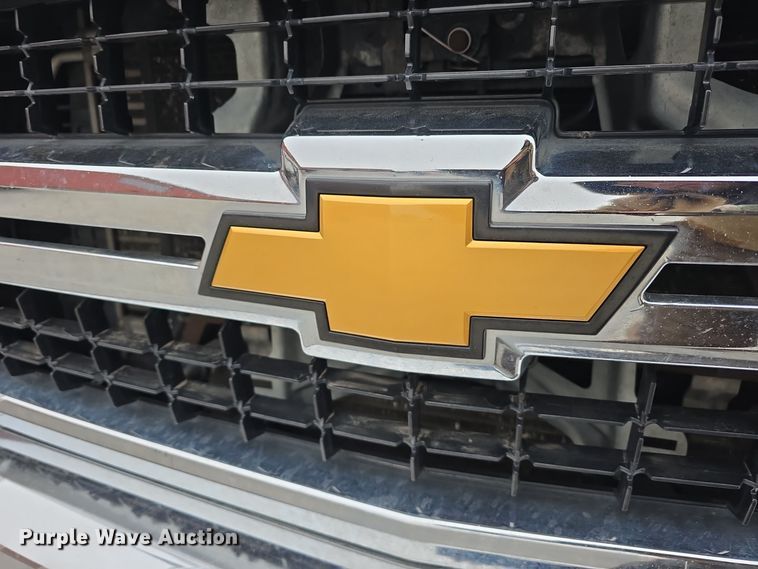 image for item DW3103 2008 Chevrolet Silverado 2500HD Crew Cab pickup truck