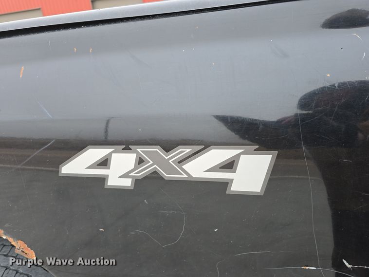 image for item DW3103 2008 Chevrolet Silverado 2500HD Crew Cab pickup truck