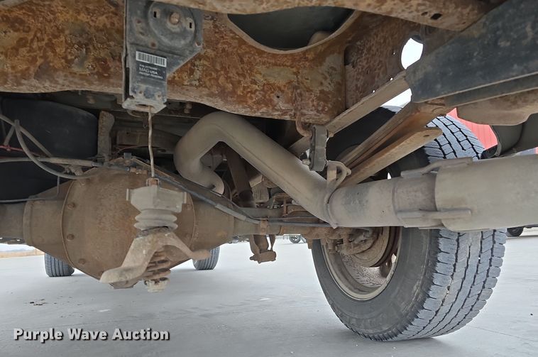 image for item DW3103 2008 Chevrolet Silverado 2500HD Crew Cab pickup truck