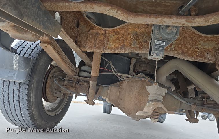 image for item DW3103 2008 Chevrolet Silverado 2500HD Crew Cab pickup truck