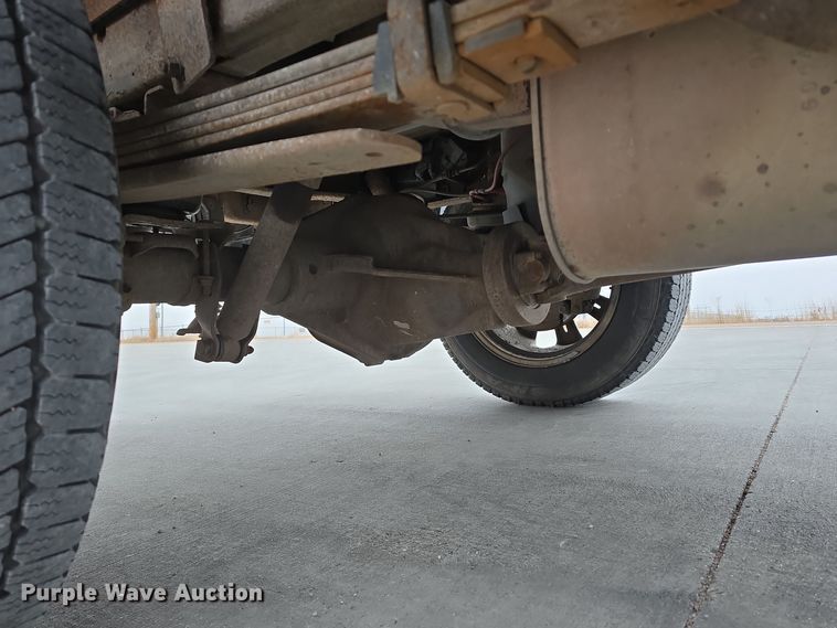 image for item DW3103 2008 Chevrolet Silverado 2500HD Crew Cab pickup truck