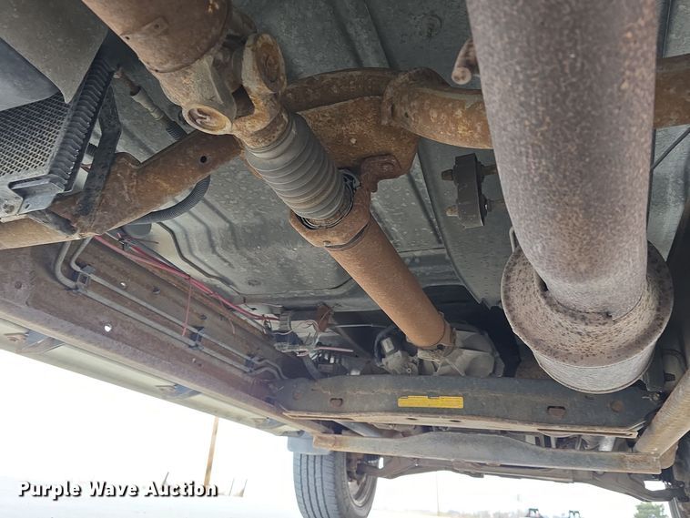 image for item DW3103 2008 Chevrolet Silverado 2500HD Crew Cab pickup truck