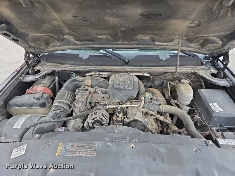 image for item DW3103 2008 Chevrolet Silverado 2500HD Crew Cab pickup truck