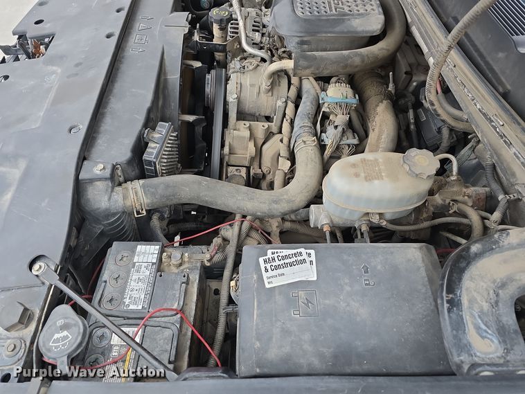 image for item DW3103 2008 Chevrolet Silverado 2500HD Crew Cab pickup truck