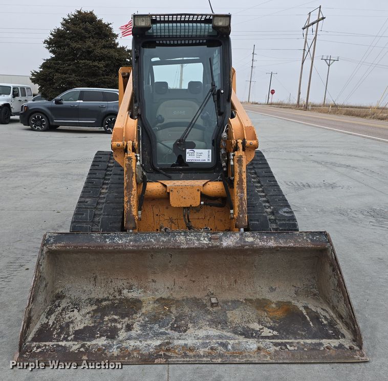 image for item DW3105 2011 Case 440CT Series 3 tracked skid steer loader