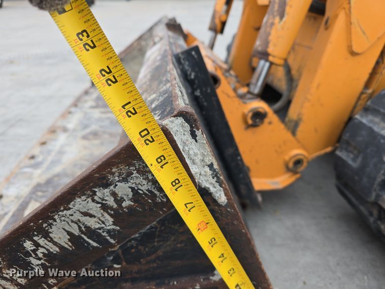 image for item DW3105 2011 Case 440CT Series 3 tracked skid steer loader