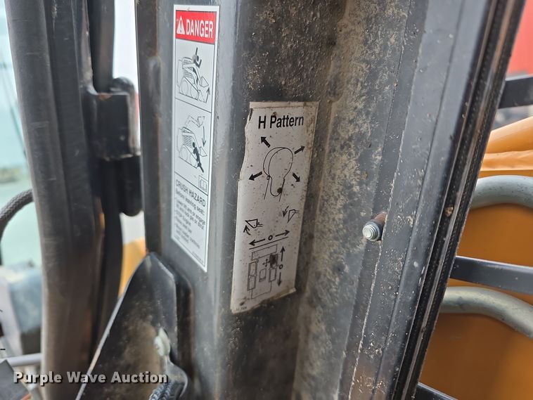 image for item DW3105 2011 Case 440CT Series 3 tracked skid steer loader