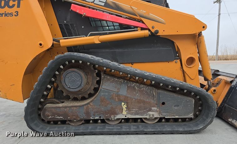 image for item DW3105 2011 Case 440CT Series 3 tracked skid steer loader