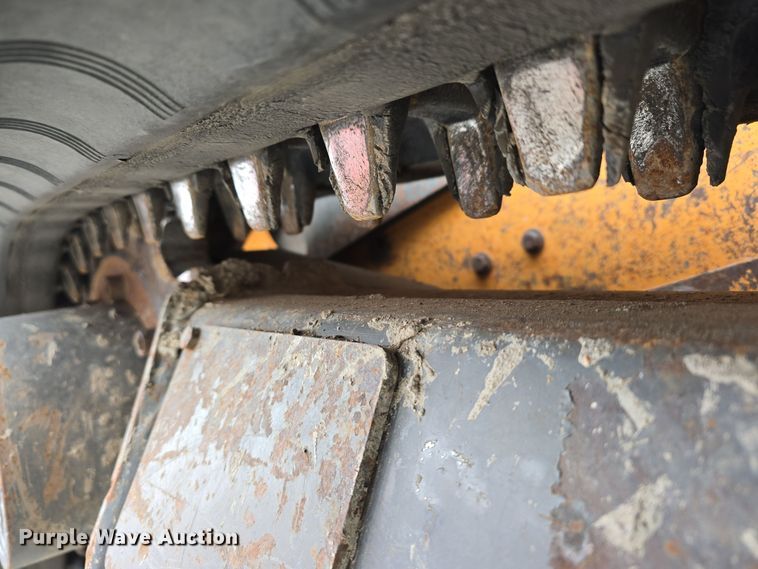 image for item DW3105 2011 Case 440CT Series 3 tracked skid steer loader