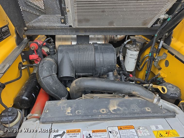 image for item DW3106 2019 New Holland C234 tracked skid steer loader