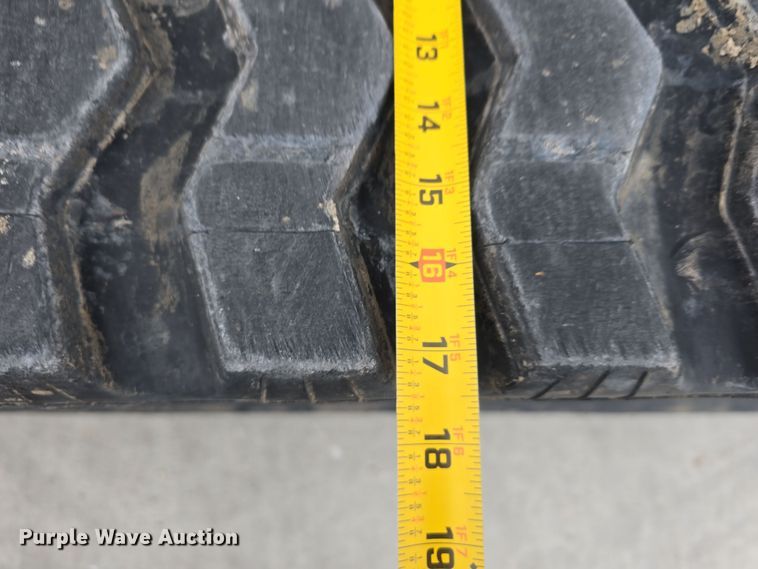 image for item DW3106 2019 New Holland C234 tracked skid steer loader