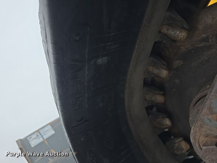 image for item DW3106 2019 New Holland C234 tracked skid steer loader