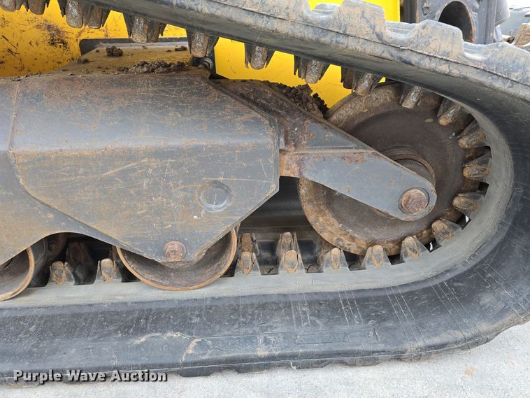 image for item DW3106 2019 New Holland C234 tracked skid steer loader