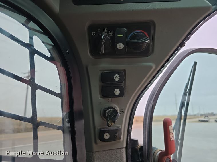 image for item DW3108 2016 Caterpillar 297 D2 tracked skid steer loader