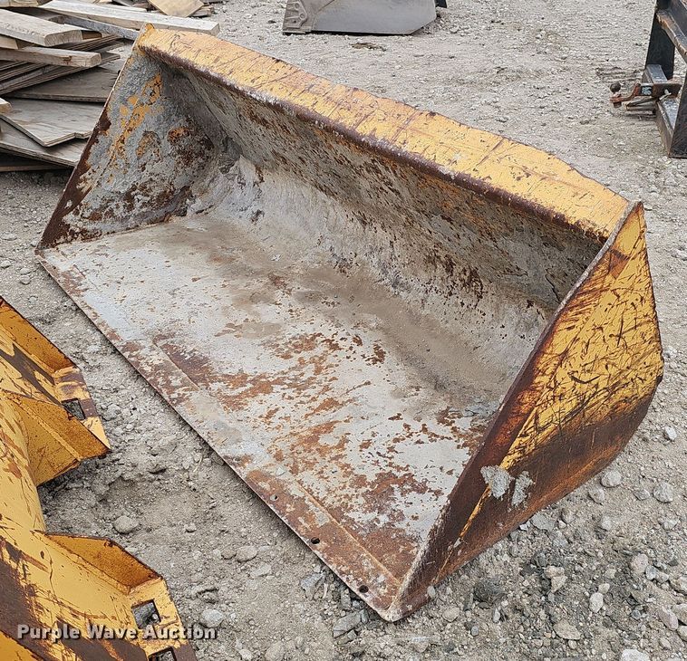 image for item DW3110 (2) Case skid steer buckets
