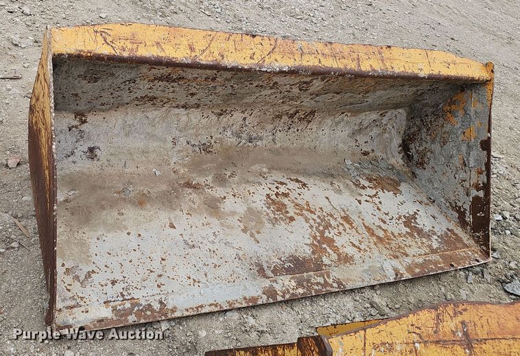 image for item DW3110 (2) Case skid steer buckets