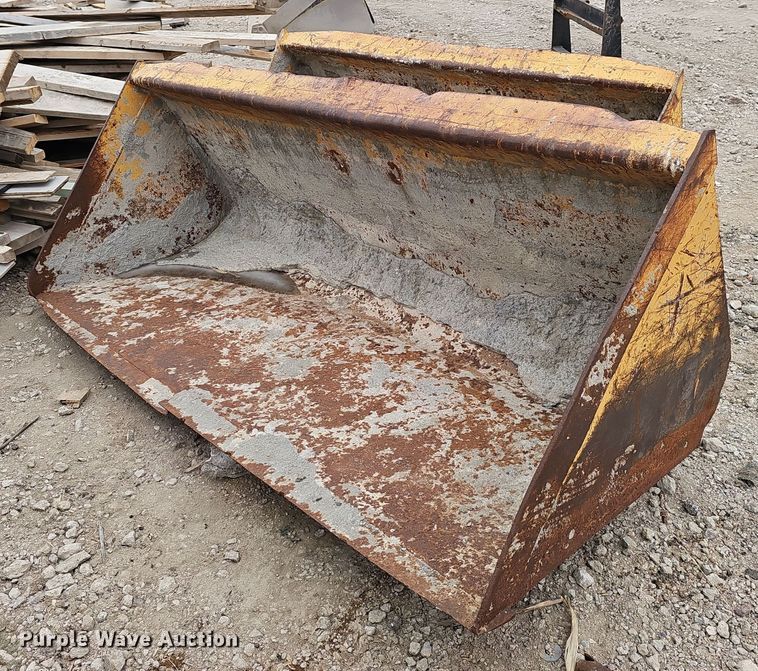 image for item DW3110 (2) Case skid steer buckets