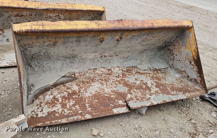 image for item DW3110 (2) Case skid steer buckets