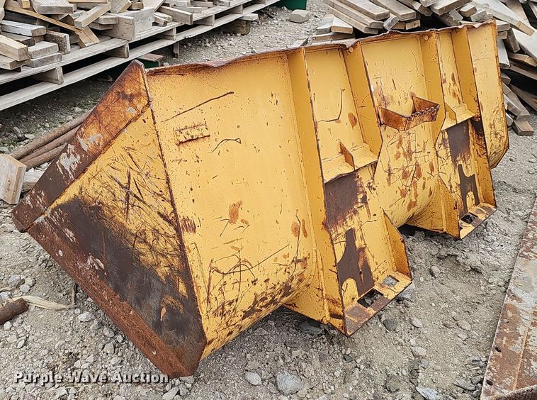 image for item DW3110 (2) Case skid steer buckets