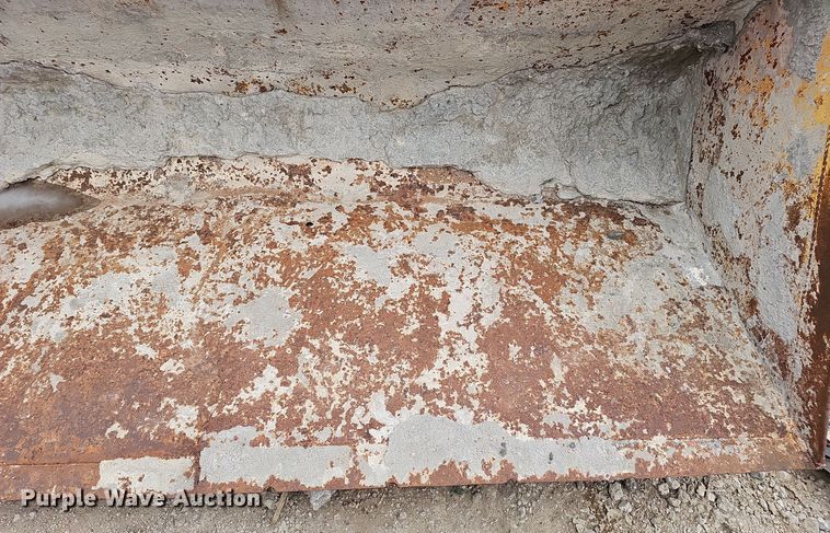 image for item DW3110 (2) Case skid steer buckets