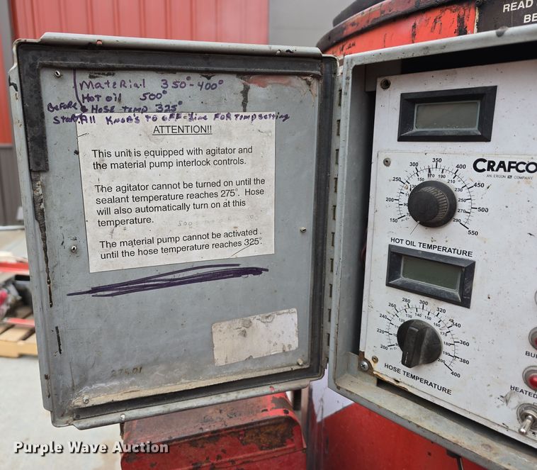 image for item DW3112 2001 Crafco SuperShot SS125 melter applicator