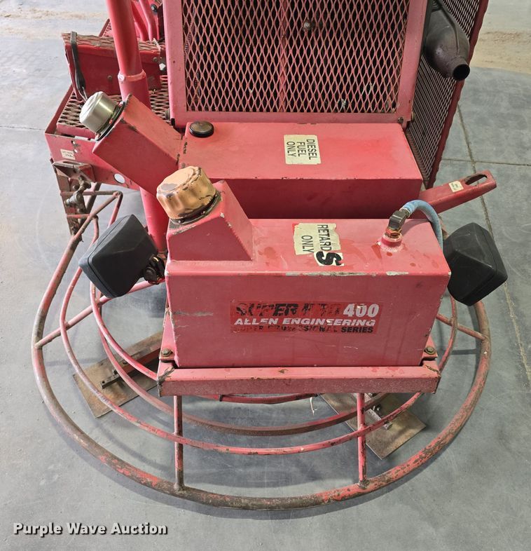 image for item DW3113 Razorback Rider Super Pro 400 power trowel