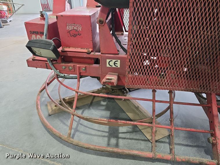 image for item DW3113 Razorback Rider Super Pro 400 power trowel