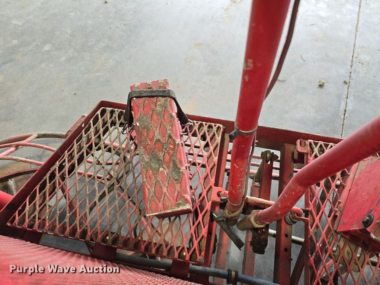 image for item DW3113 Razorback Rider Super Pro 400 power trowel