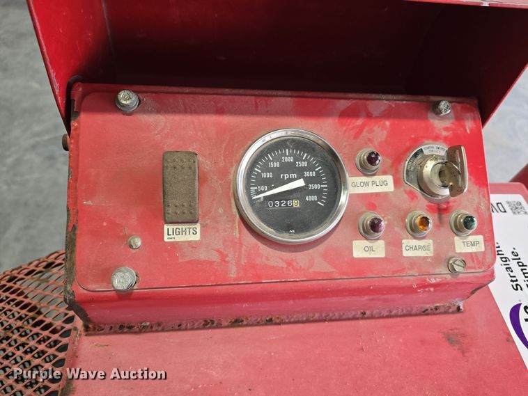 image for item DW3113 Razorback Rider Super Pro 400 power trowel