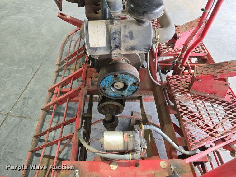 image for item DW3113 Razorback Rider Super Pro 400 power trowel