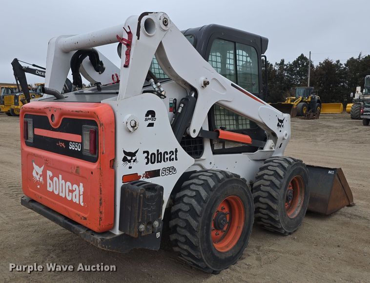 image for item DW3114 2013 Bobcat S650 skid steer loader