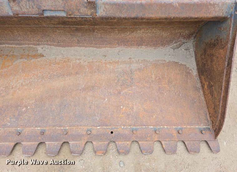 image for item DW3114 2013 Bobcat S650 skid steer loader