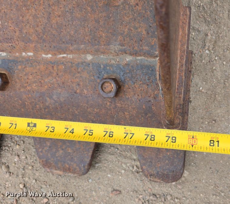 image for item DW3114 2013 Bobcat S650 skid steer loader