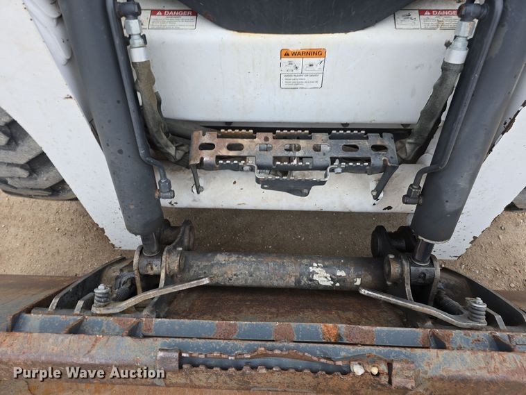 image for item DW3114 2013 Bobcat S650 skid steer loader